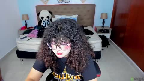 Snapshot of _lilly_miller chatting on October 10, 7:41 pm Liily online show from October 10, 7:41 pm