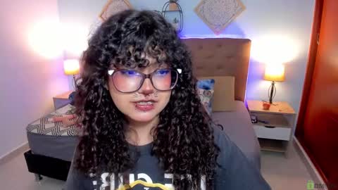 Snapshot of _lilly_miller chatting on September 20, 9:07 pm Liily online show from September 20, 9:07 pm