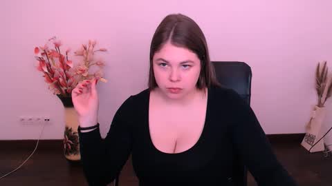 Mary online show from October 12, 7:12 am