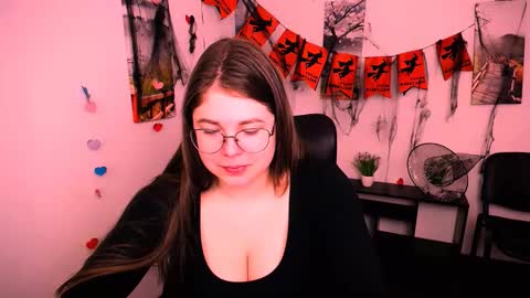 Mary online show from October 29, 10:06 am