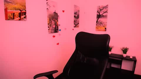 Mary online show from September 25, 8:54 am