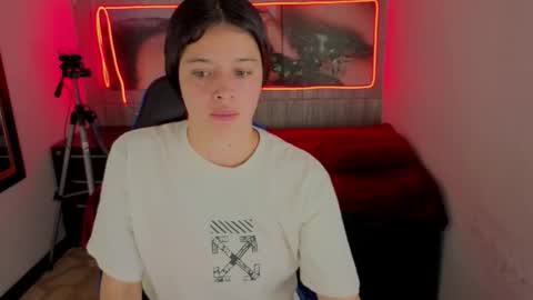 Lucia online show from February 4, 7:29 pm