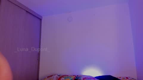  Luna  online show from January 9, 2:44 pm