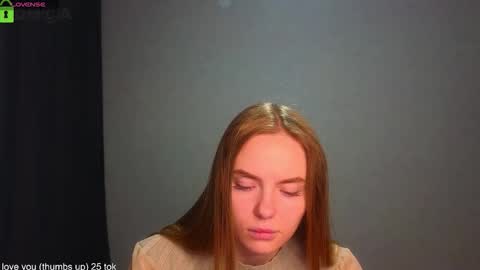 Welcome guys  Pleasure to see you all here  My name is Lysafeta and MichaelaTip menu is active Private is open  online show from November 14, 3:42 am