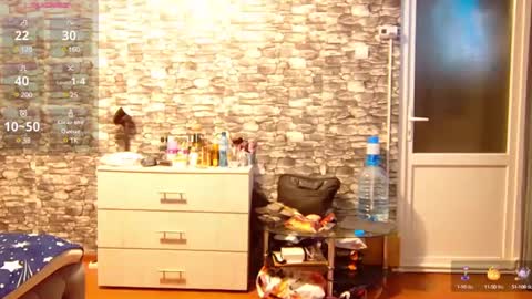  Mari  online show from February 3, 7:18 am