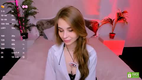 Snapshot of _mari_clark chatting on September 26, 9:56 pm Eva online show from September 26, 9:56 pm