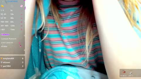 Scarlett online show from March 10, 8:39 am