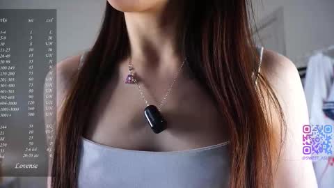  Gwen  online show from December 22, 9:38 am