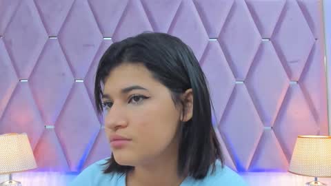 Snapshot of _maskedgirl_ chatting on October 19, 1:05 pm Nahayo online show from October 19, 1:05 pm