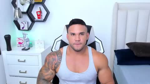 _matthew_santos_ online show from February 23, 12:19 am