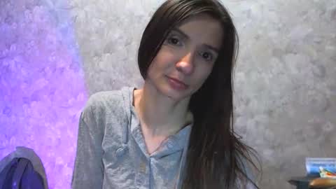 me0w me0w online show from March 1, 8:21 pm