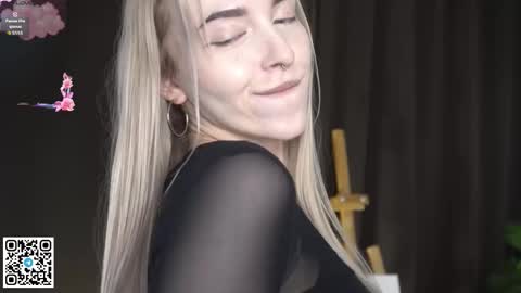 Elva and Kate  online show from September 25, 6:53 am