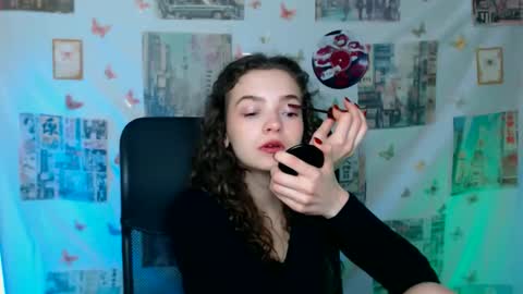 Susie online show from April 13, 6:17 am