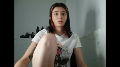 Mia-foster online show from January 28, 12:15 am