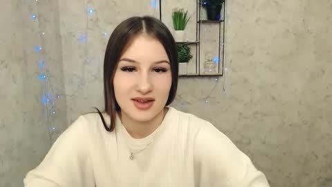 Mia online show from February 26, 2:05 pm