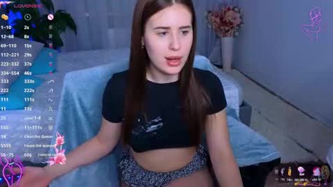 Snapshot of _mila__aa chatting on February 21, 8:27 pm Milana online show from February 21, 8:27 pm