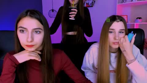 your Mila online show from March 19, 10:43 am