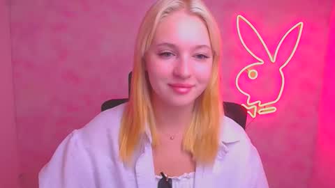 Melanie online show from September 16, 5:54 am