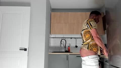 _miles19 online show from March 19, 5:29 pm