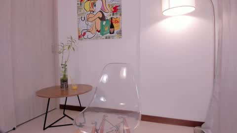 kimberley cruz online show from March 12, 5:17 pm