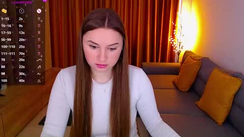 Snapshot of _miss_mia chatting on January 31, 7:50 am Mia online show from January 31, 7:50 am