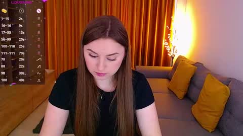 Snapshot of _miss_mia chatting on January 22, 1:00 pm Mia online show from January 22, 1:00 pm