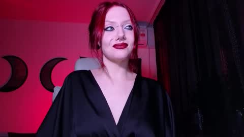 Miss Eva. if anyone in NYK to fuck here is sissy sn -  online show from October 29, 10:43 pm