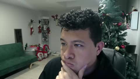 Panda  online show from December 21, 6:20 am