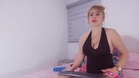 Luna online show from December 15, 11:50 am