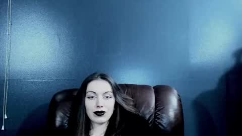 _naamah online show from October 27, 7:25 pm