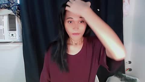 jenny claire online show from November 19, 5:40 am