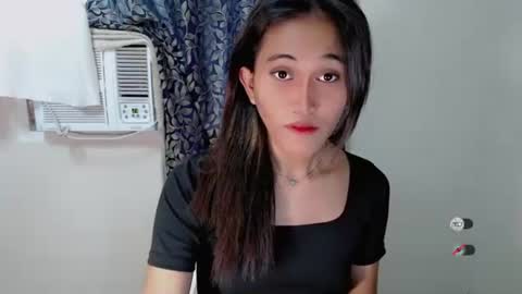 Snapshot of _nakedsabrina chatting on October 9, 6:30 am jenny claire online show from October 9, 6:30 am