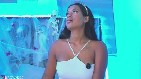 Snapshot of _naomibrown_ chatting on October 21, 3:55 am naomi brown online show from October 21, 3:55 am