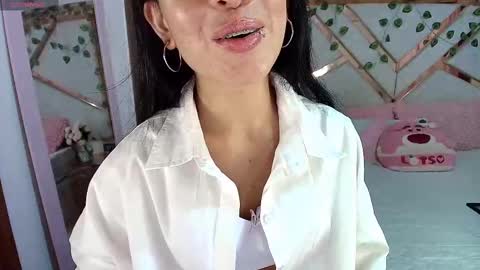 Snapshot of _natashaa19 chatting on September 11, 8:26 am Natasha Rodriguez independent model online show from September 11, 8:26 am