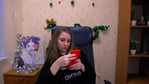 Snapshot of _nicole_new chatting on December 17, 4:21 pm Nica online show from December 17, 4:21 pm