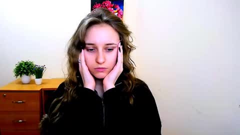 Snapshot of _nicole_new chatting on February 6, 12:26 pm Nica online show from February 6, 12:26 pm