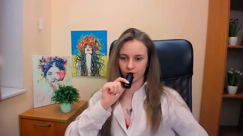 Snapshot of _nicole_new chatting on February 17, 12:49 pm Nica online show from February 17, 12:49 pm