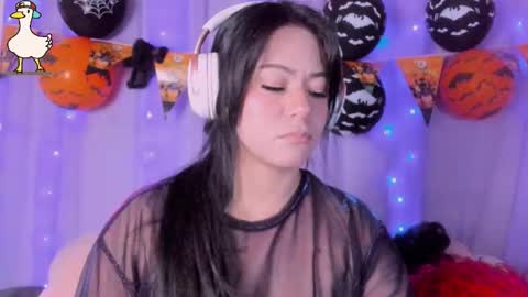 niiky online show from October 20, 12:21 pm