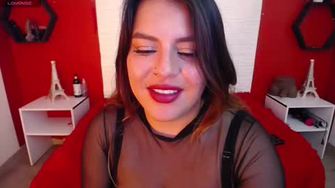 Laura online show from February 4, 6:56 pm