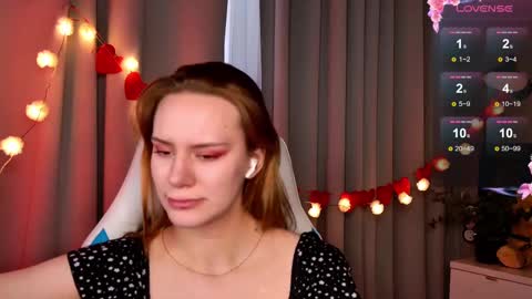 im Amy online show from February 14, 6:45 am