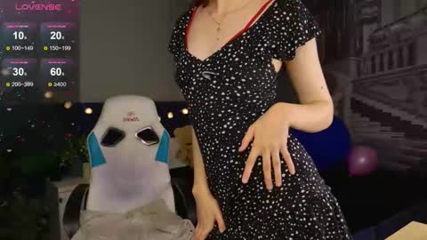 im Amy online show from September 17, 6:39 am