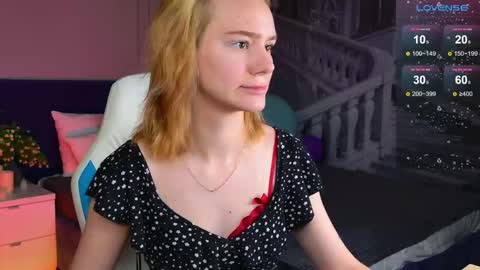 im Amy online show from November 29, 6:21 am