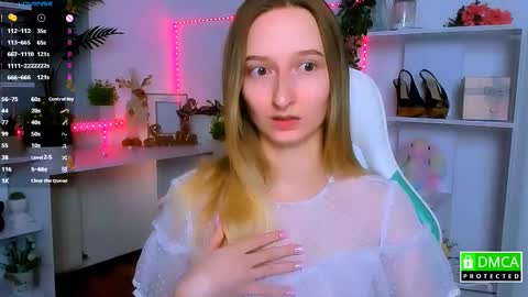 I am Rina online show from December 1, 6:44 am