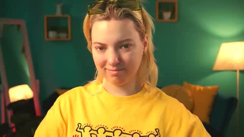 Snapshot of _rockstone_ chatting on February 9, 8:10 am Rock stone online show from February 9, 8:10 am