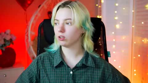 Snapshot of _rockstone_ chatting on February 18, 8:38 am Rock stone online show from February 18, 8:38 am