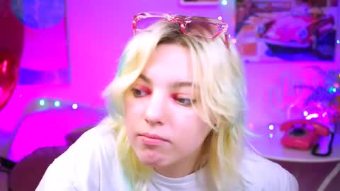 Snapshot of _rockstone_ chatting on March 5, 7:16 am Rock stone online show from March 5, 7:16 am