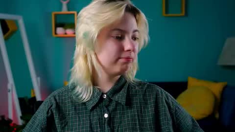 Snapshot of _rockstone_ chatting on March 3, 10:38 am Rock stone online show from March 3, 10:38 am