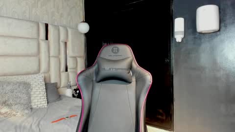 _sammy_ice online show from January 30, 11:22 am