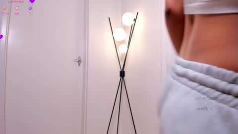Snapshot of _sandy_s_ chatting on September 30, 1:16 am Sandyy online show from September 30, 1:16 am
