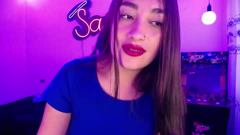  SantaLove  online show from February 25, 8:00 pm